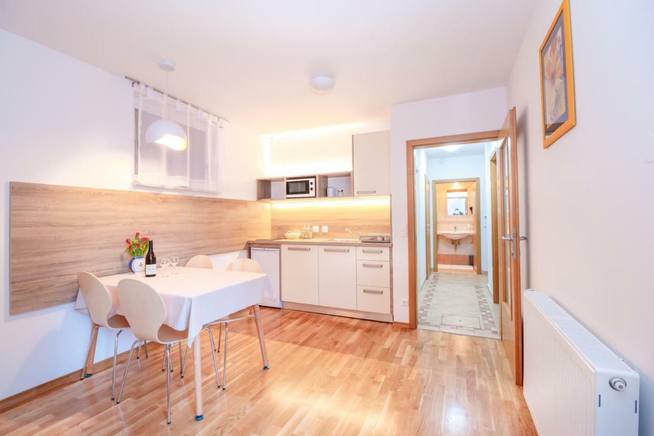 Alp Apartma Radovljica Zewnętrze zdjęcie